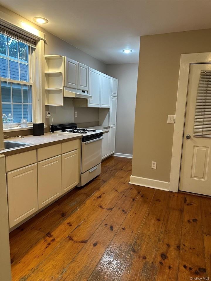 65 North St #1 - Photo 7 of 19