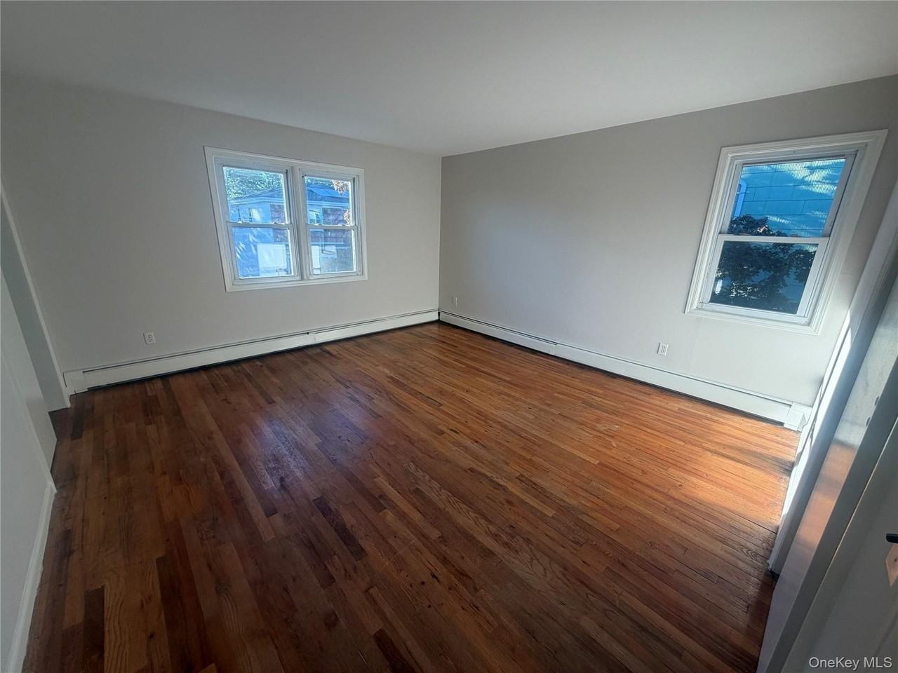 325 Glenbrook Ave #2 - Photo 6 of 10