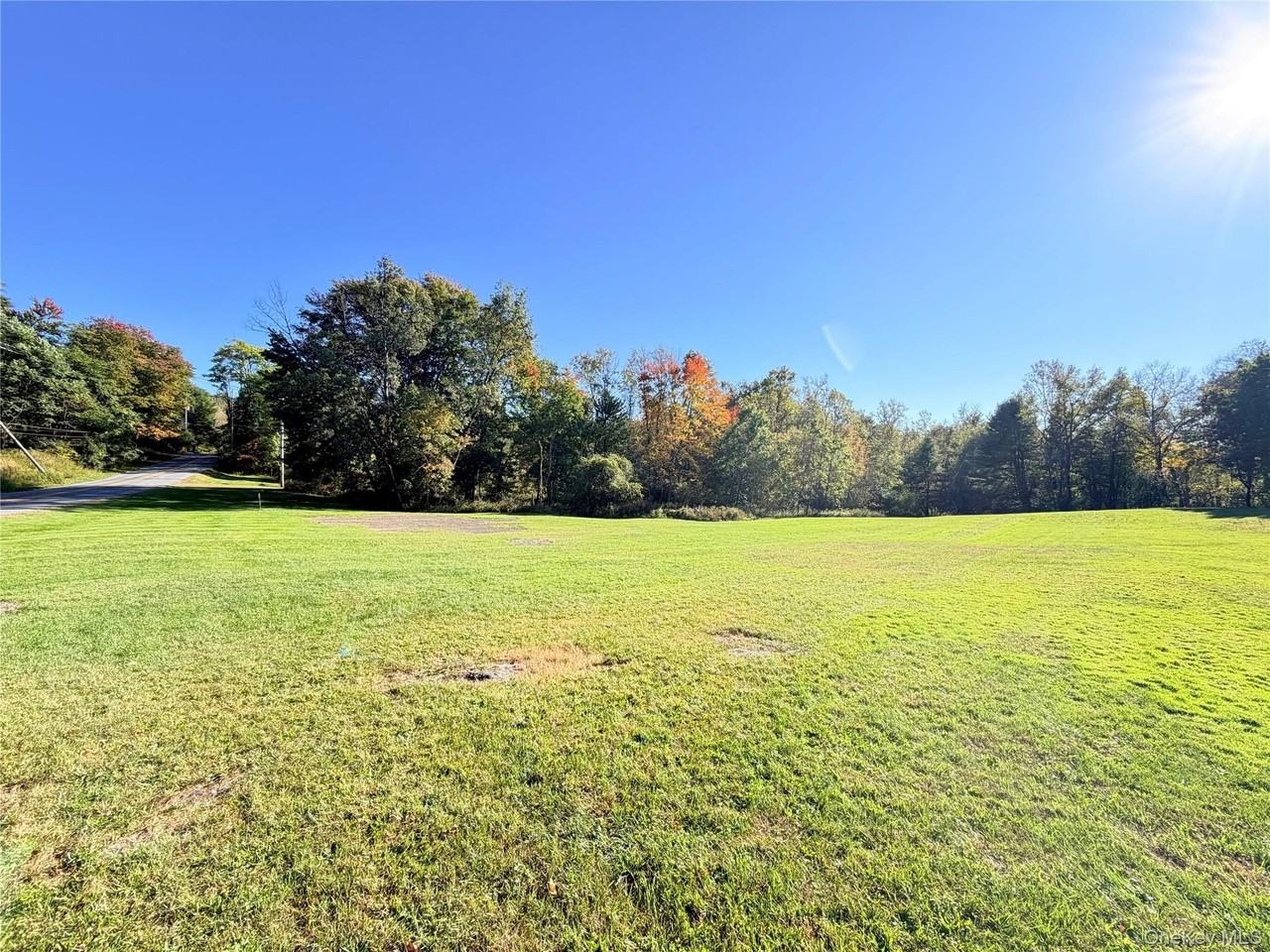 33 Howells Tpke - Photo 7 of 18