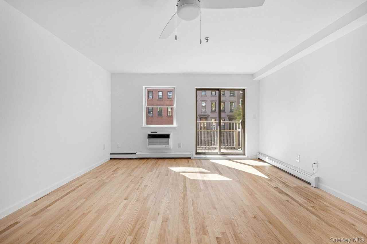 125 Bergen St #2C