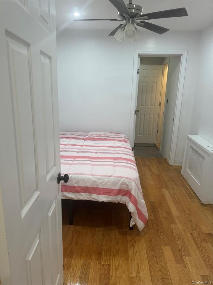 39 Spruce St #1 - Photo 3 of 11