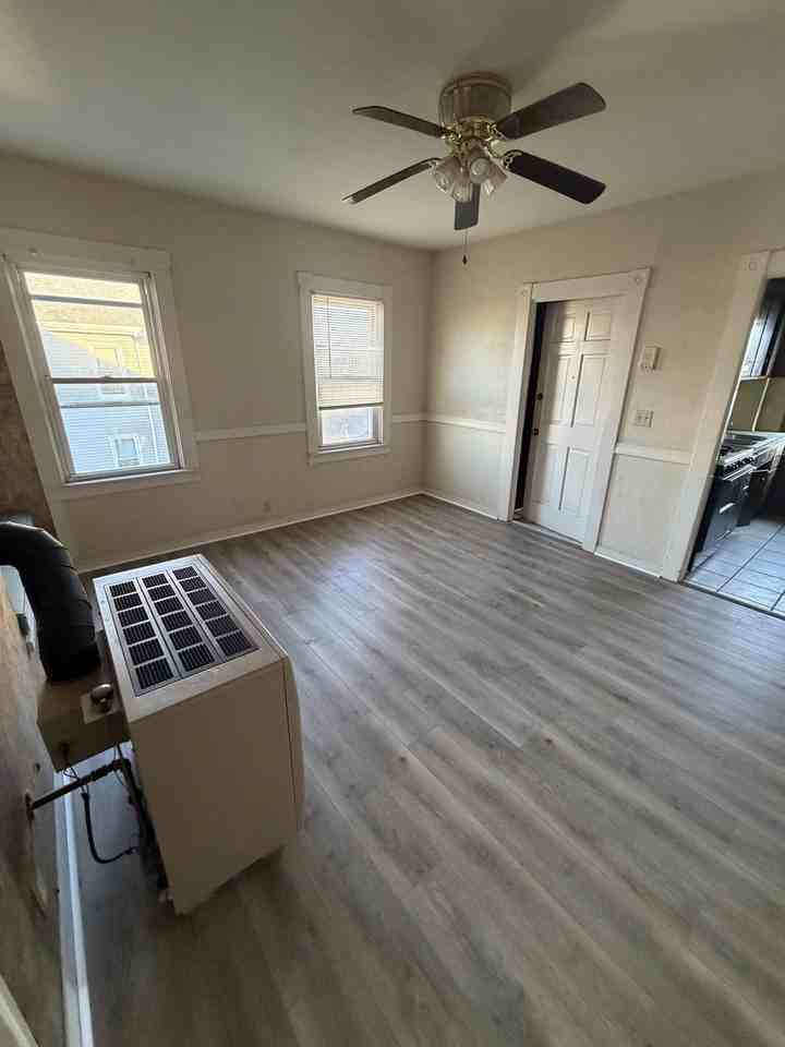 328 Sawyer St #3 - Photo 3 of 8