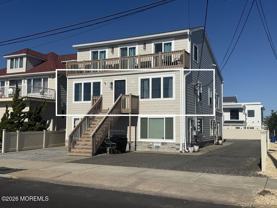1105 N Ocean Ave #B3 - Photo 1 of 1
