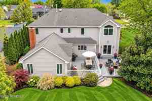 featured image of 75 Poplar Ave