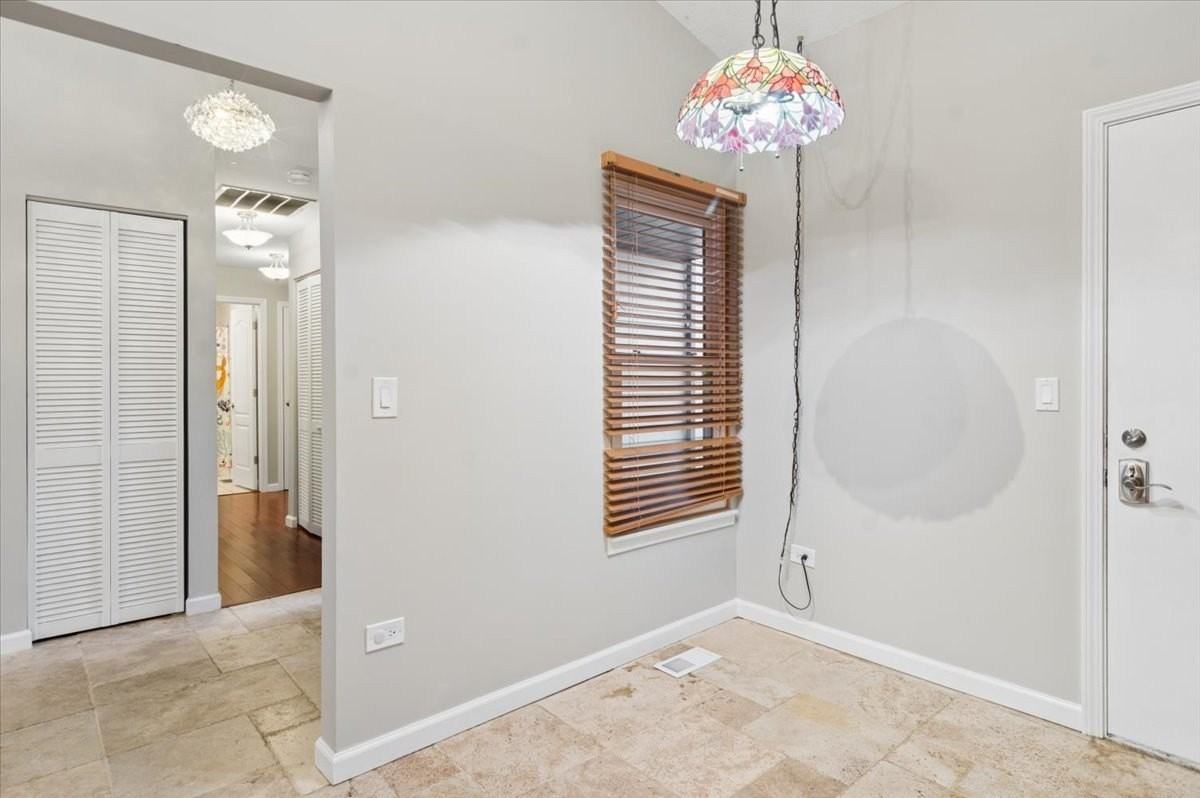 512 Lyon Dr #512 - Photo 7 of 17
