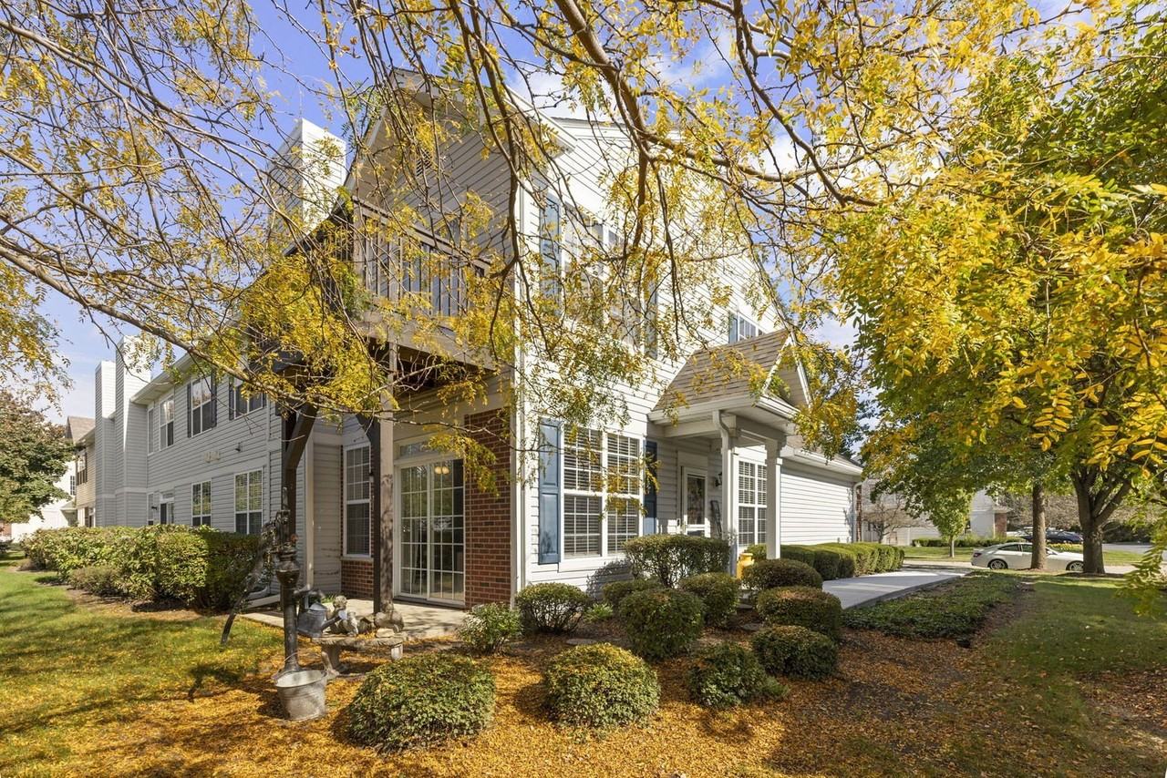 317 Grape Vine Trl - Photo 2 of 11
