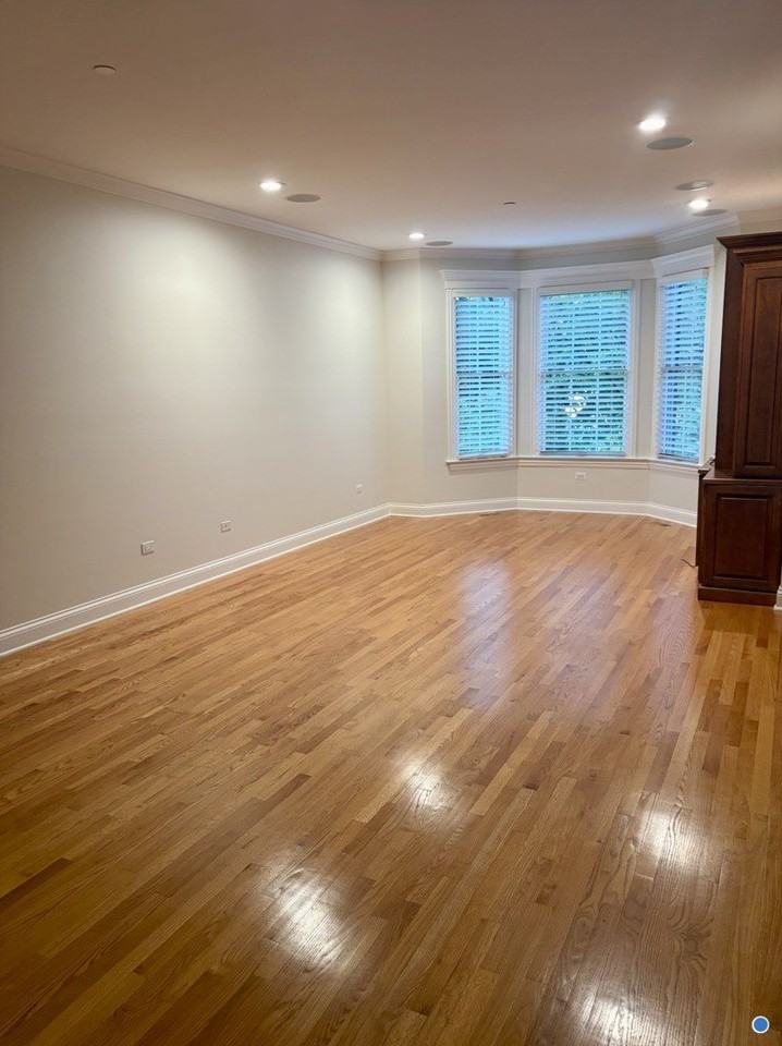 1127 Gilbert Ave #1127 - Photo 5 of 8