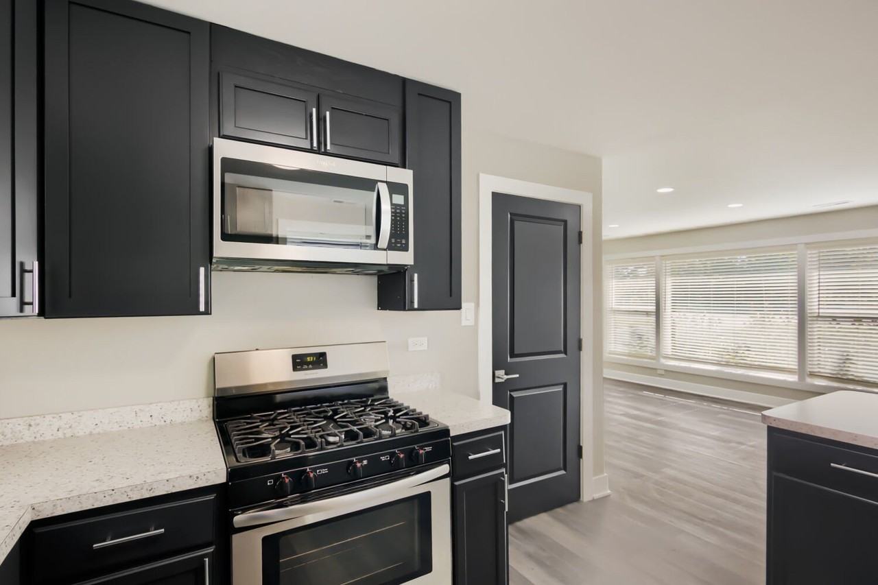 17636 Dixie Hwy - Photo 7 of 17