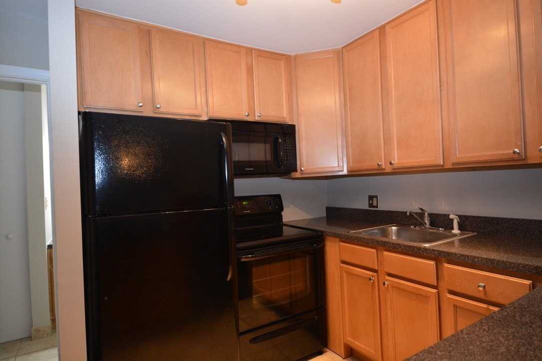 5880 Forest View Rd #B - Photo 4 of 17
