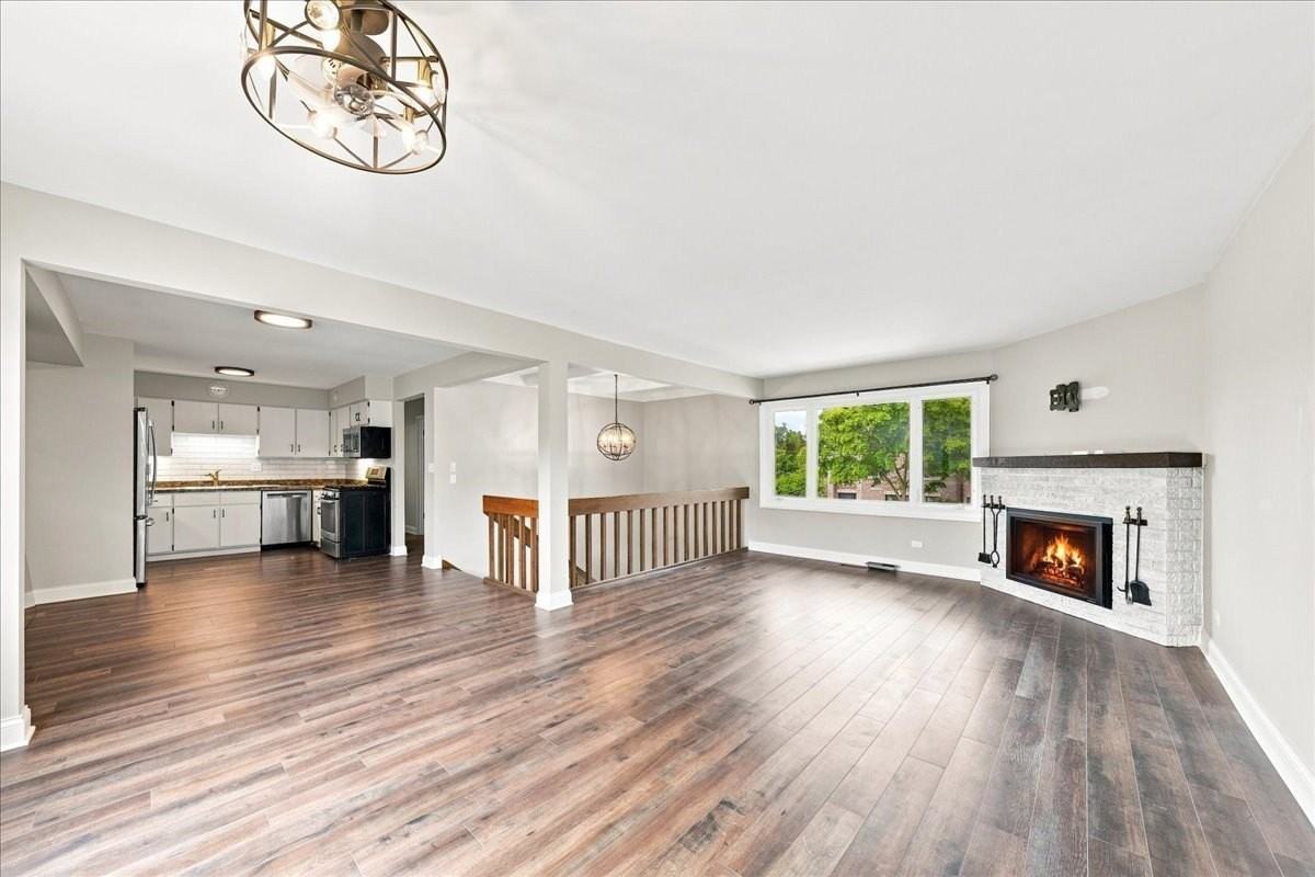 129 W Quincy St #1 - Photo 4 of 15