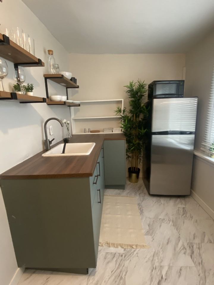 121 Canora St - Photo 5 of 10