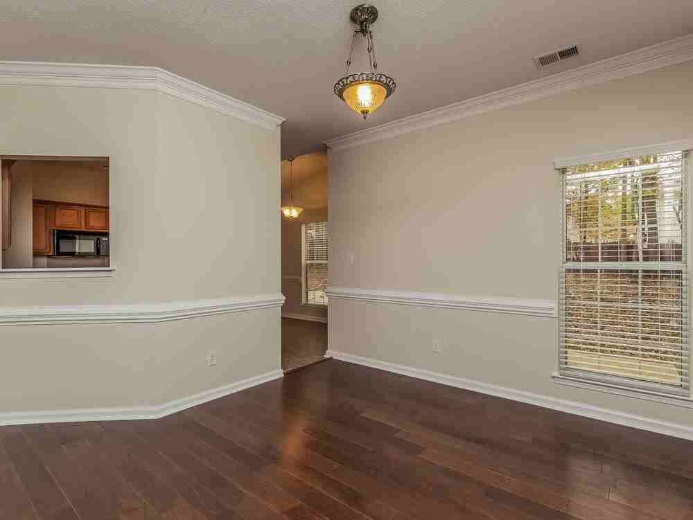 13709 Chambray Ln - Photo 4 of 17