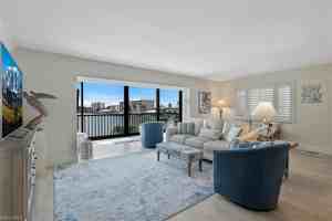 featured image of 222 Harbour Dr #407