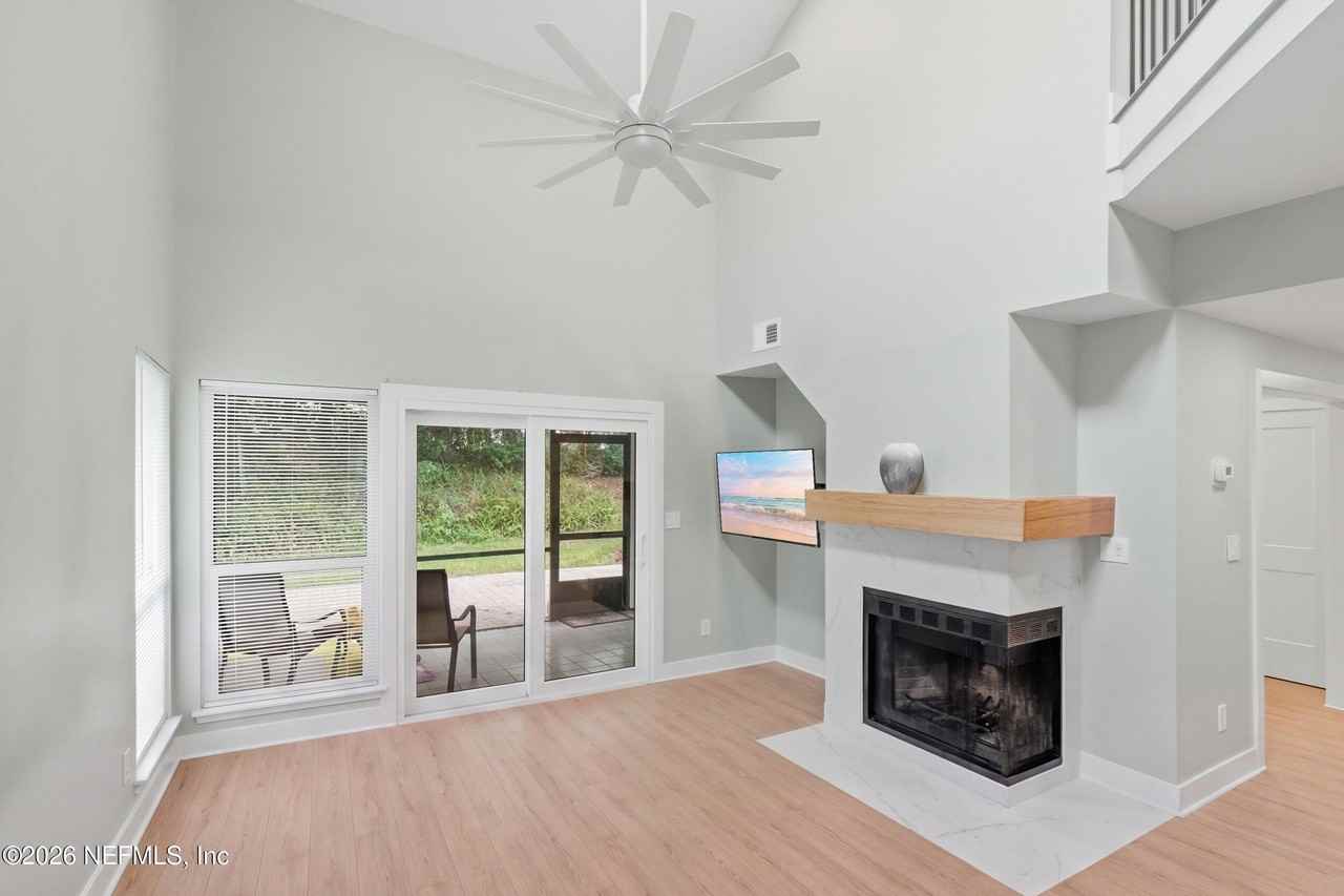 136 Willow Pond Ln - Photo 5 of 28
