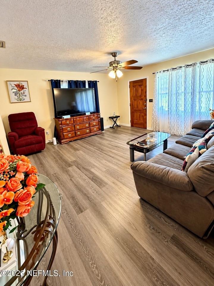 5741 Wilson Blvd - Photo 3 of 15