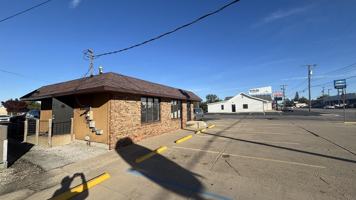 featured image of 809 N Wayne St