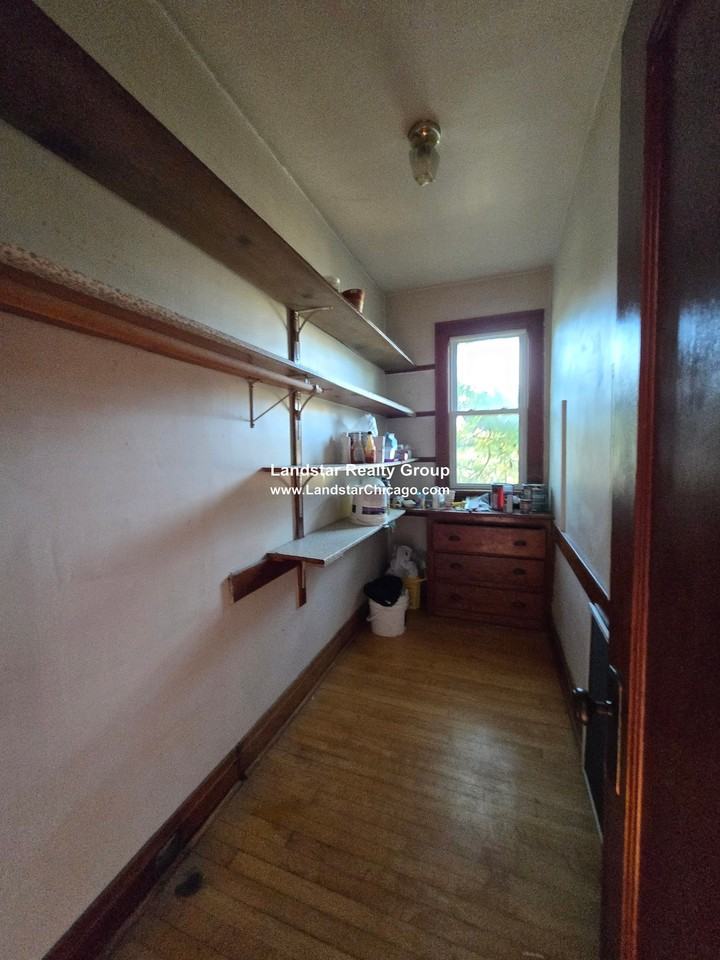 4542 N Kilbourn Ave #2R - Photo 5 of 13