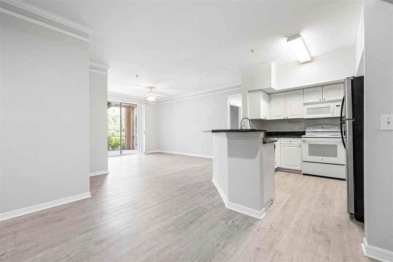 4126 Central Sarasota Pkwy - Photo 5 of 50
