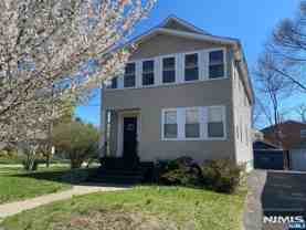 133 Willowdale Ave - Photo 1 of 1
