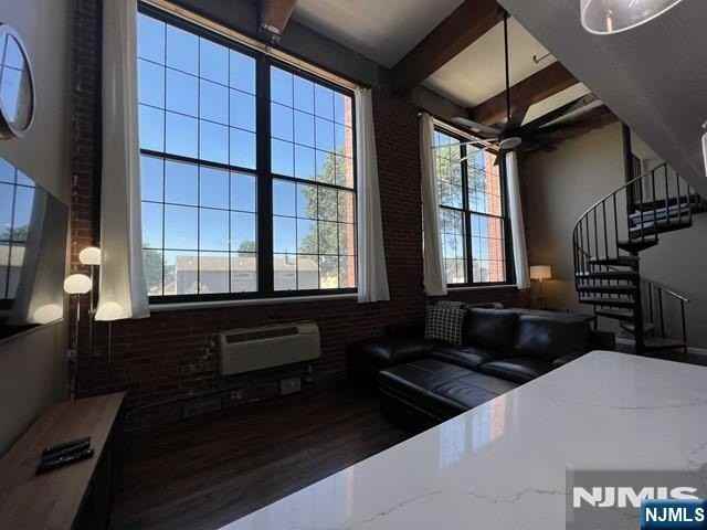 366382 Trenton Ave #2A - Photo 3 of 15