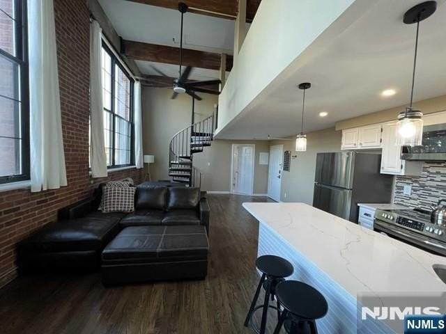 366382 Trenton Ave #2A - Photo 5 of 15