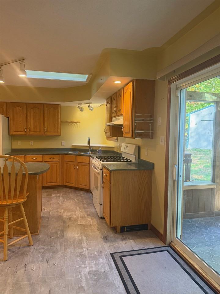 20 Indian Head Ln - Photo 5 of 48