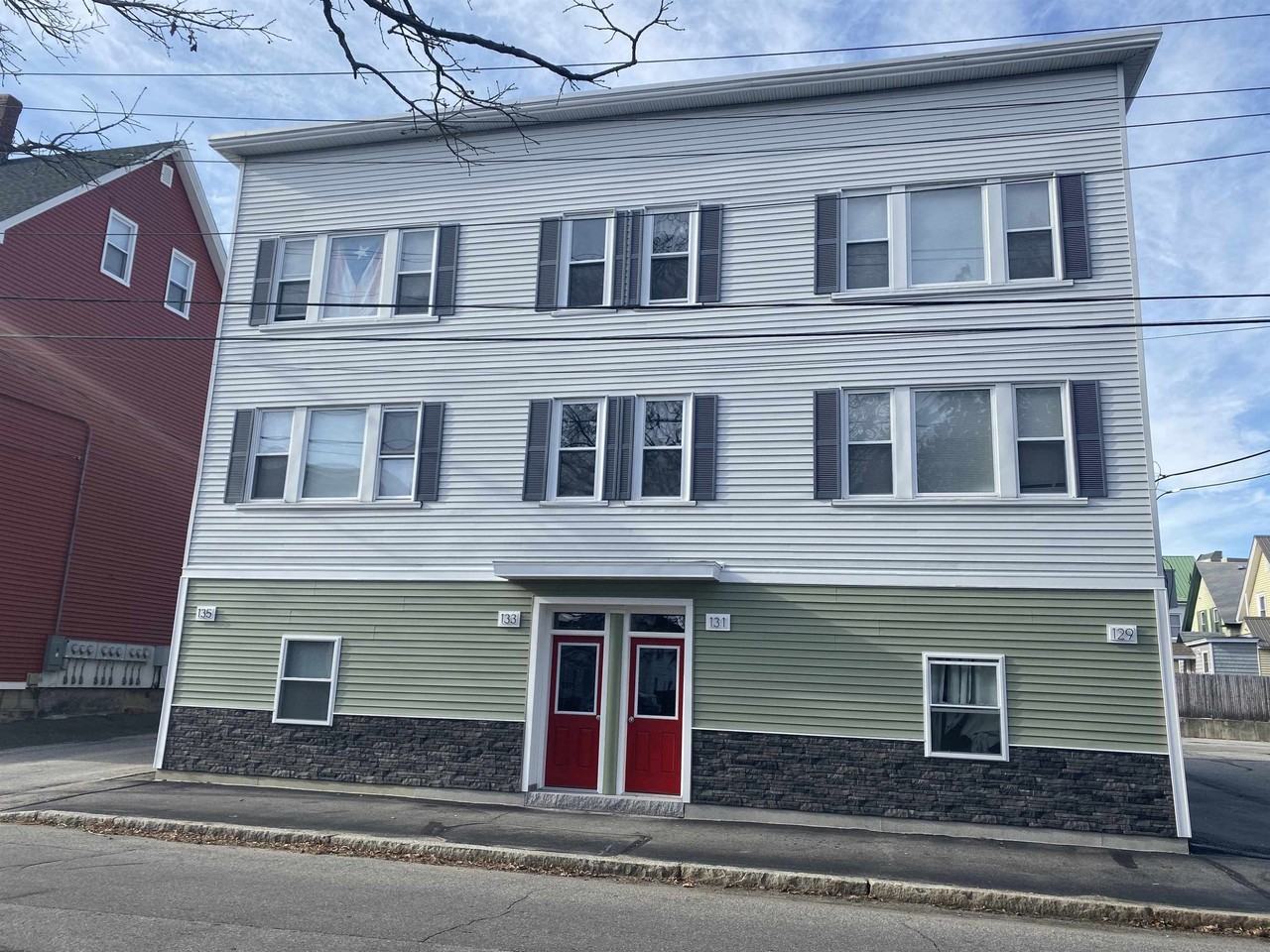 133 2nd St #2S - Photo 2 of 42