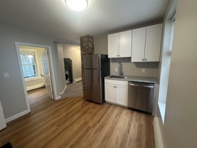 36 Belknap St #B - Photo 1 of 1