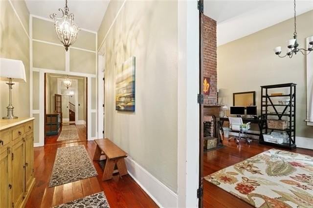 827 Washington Ave - Photo 2 of 12