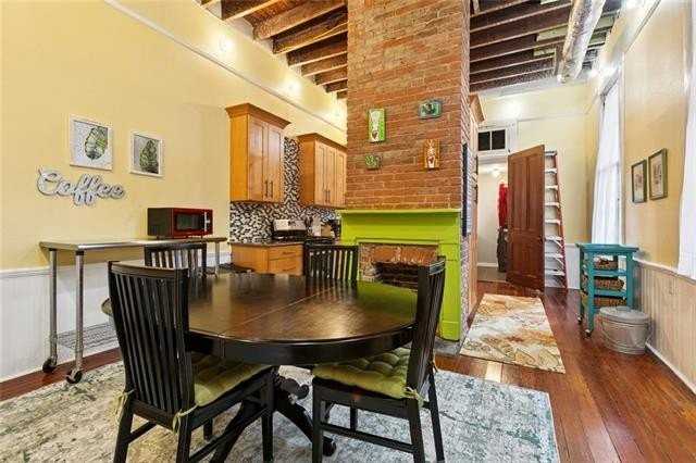 827 Washington Ave - Photo 4 of 12