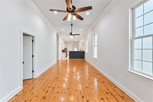 3717 Willow St - Photo 4 of 20