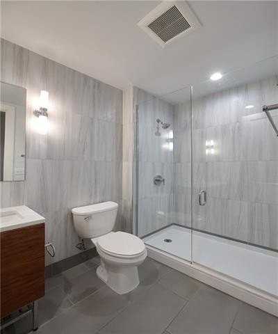 221 Chartres St #502 - Photo 7 of 18