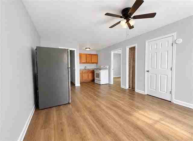 232 Apple St #A1 - Photo 3 of 6
