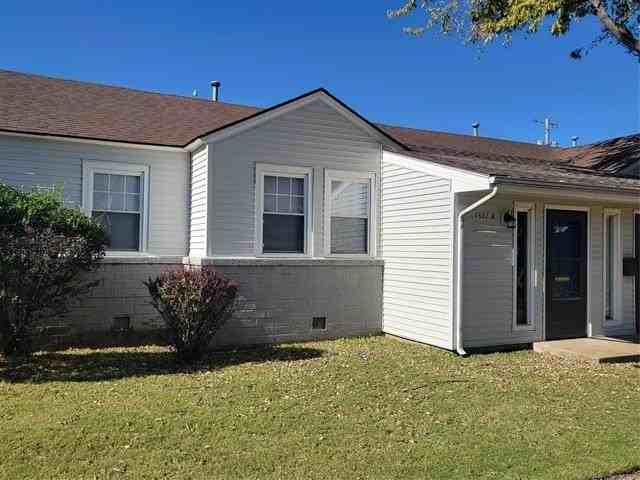 1327 E 38th St #A - Photo 2 of 17
