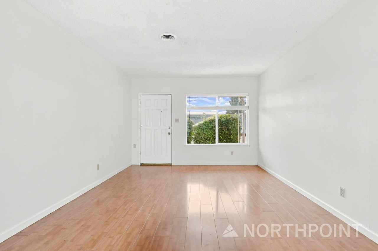 5311 - 5313 Gibbons Drive - Photo 3 of 15