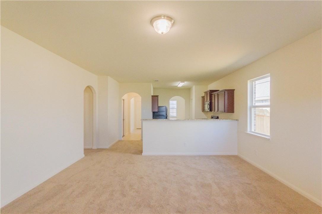 1605 Park Trails Blvd - Photo 3 of 22