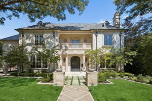 featured image of 3548 Bryn Mawr Dr