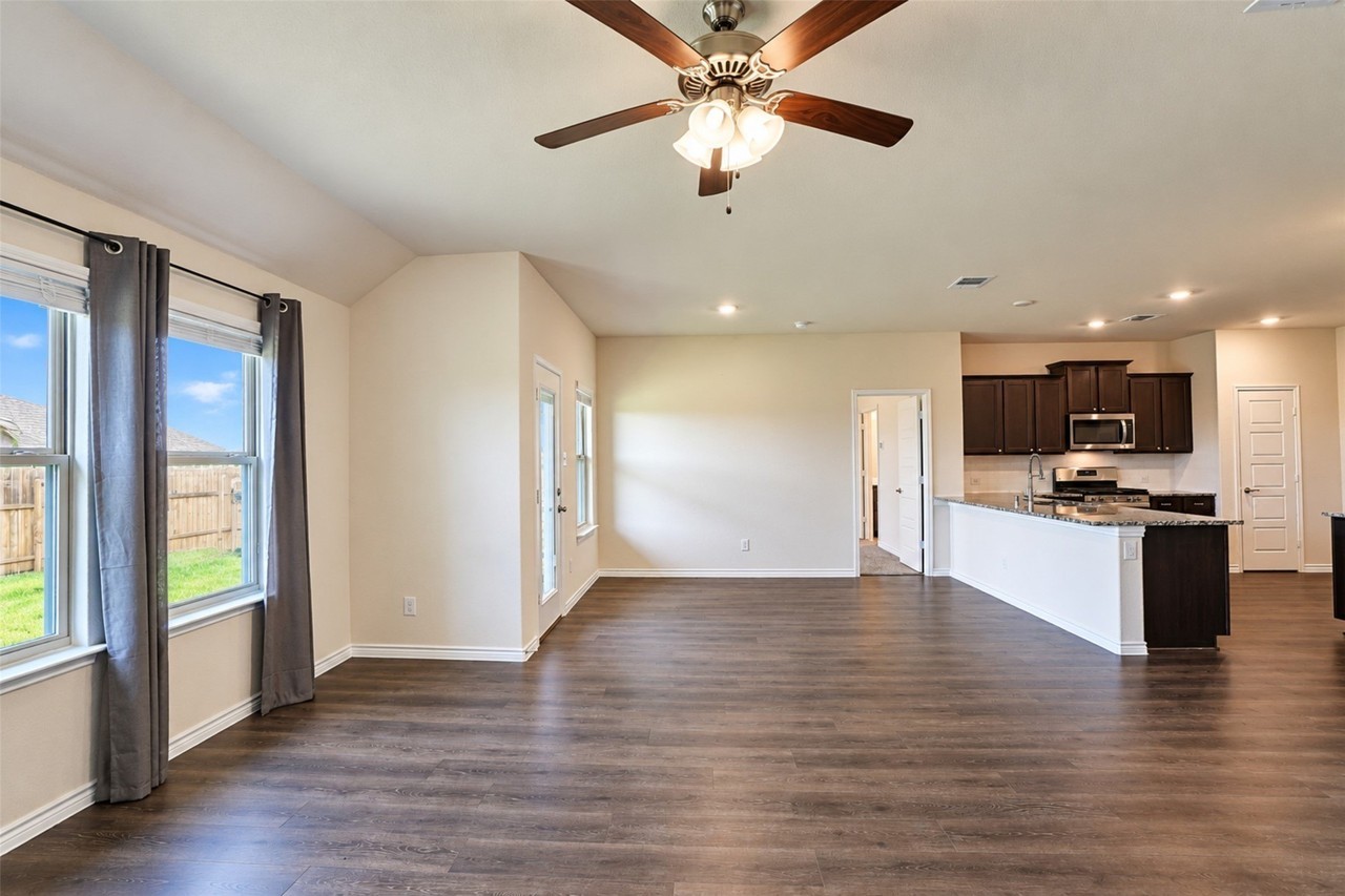 476 Declaration Way - Photo 6 of 18