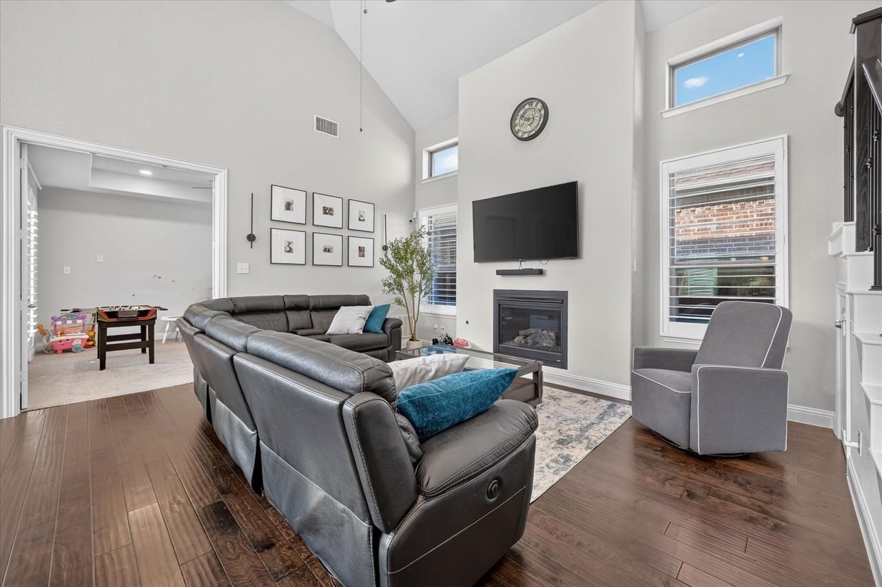1416 White Squall Trl - Photo 6 of 39