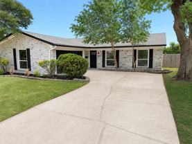 1006 Heritage Dr - Photo 1 of 1