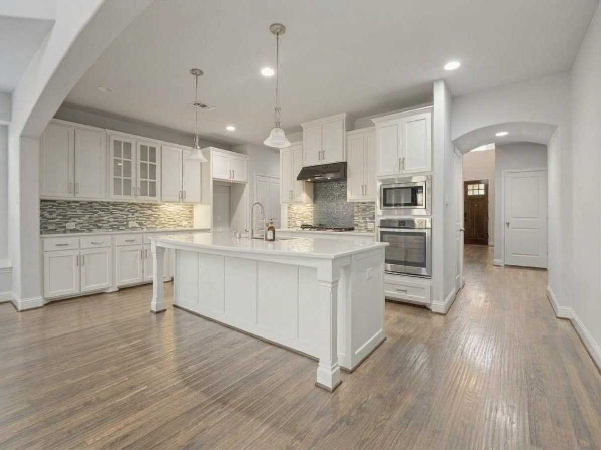 5112 Engleswood Trl - Photo 6 of 29
