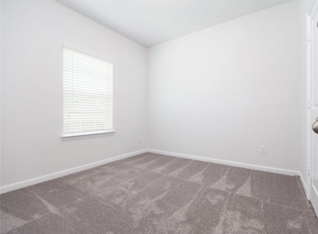 2088 Hartley Dr - Photo 7 of 15
