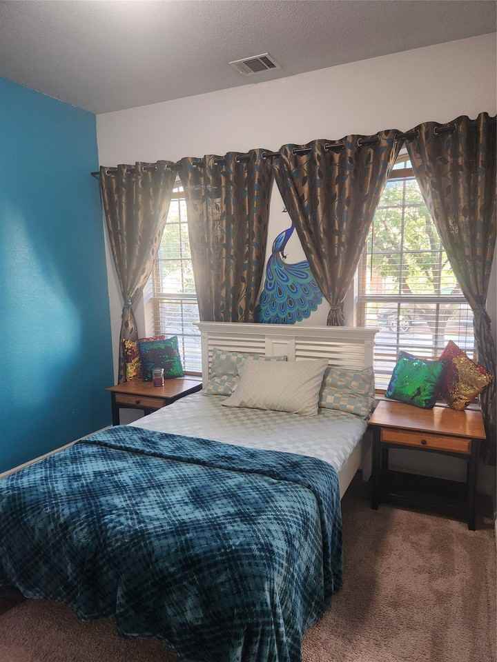 3038 Ivy Hill Ln - Photo 7 of 40