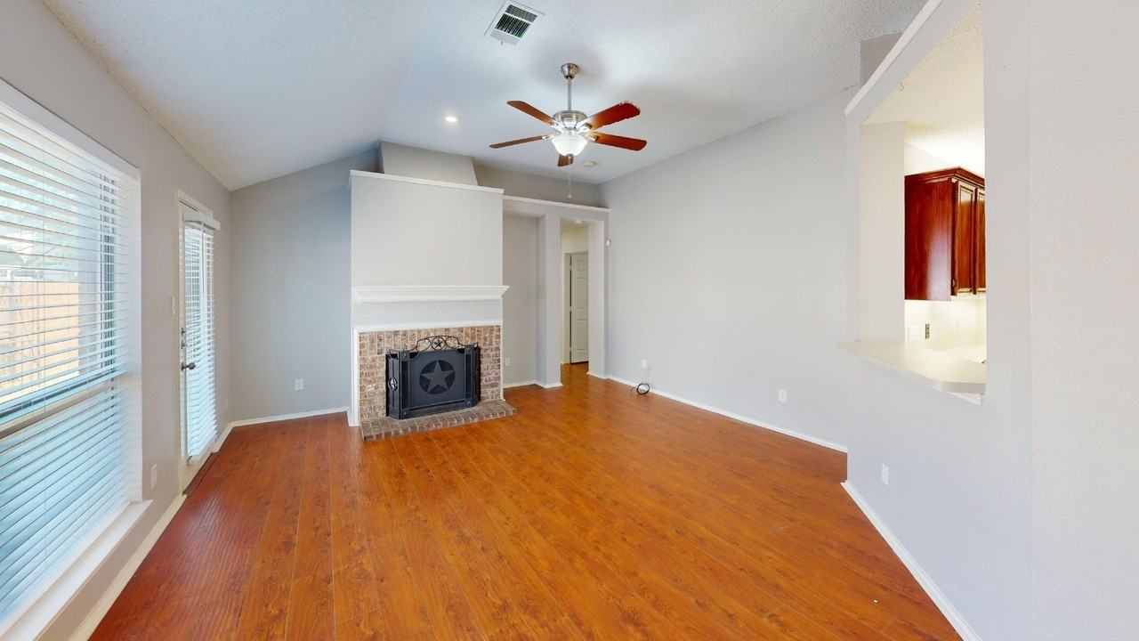 5210 Welbeck Ct - Photo 4 of 24
