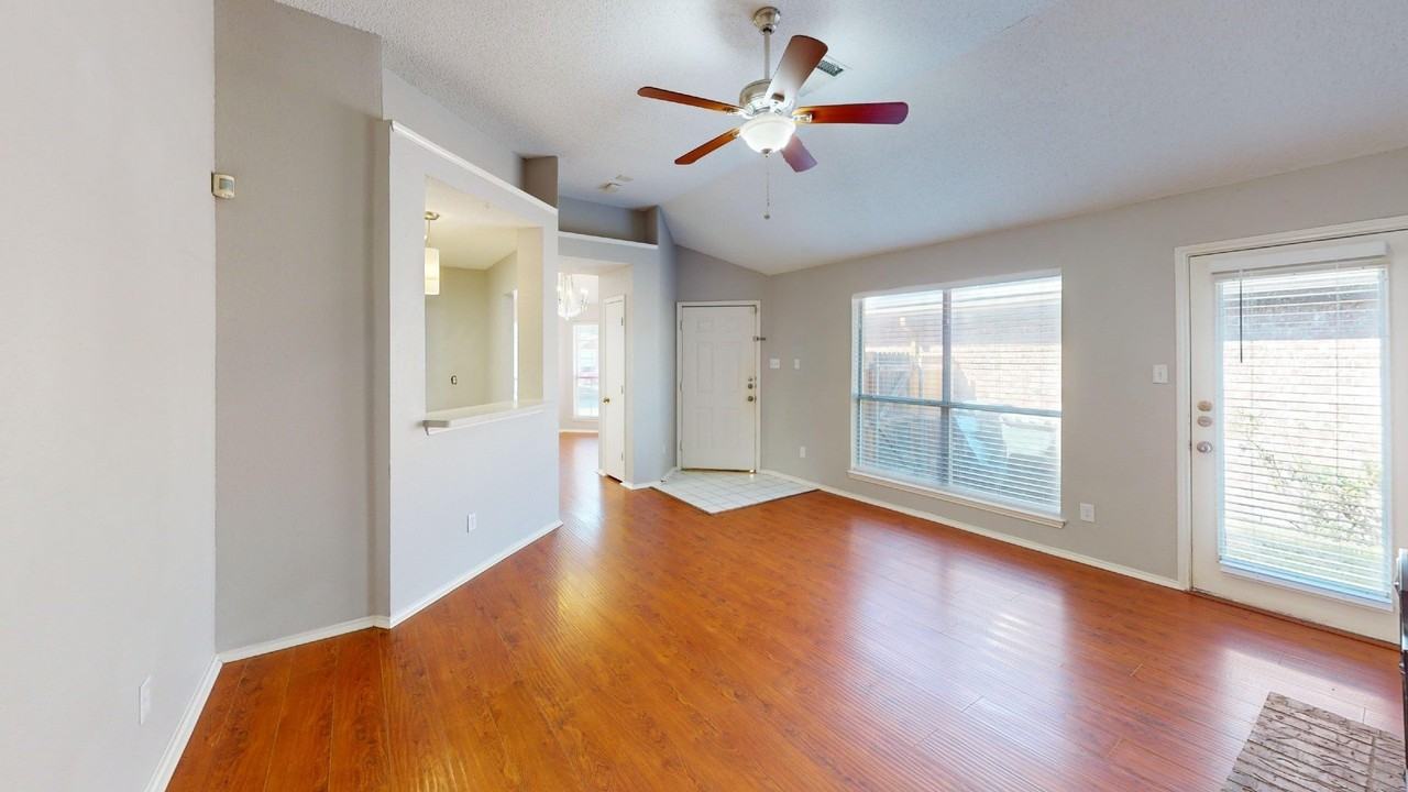 5210 Welbeck Ct - Photo 6 of 24