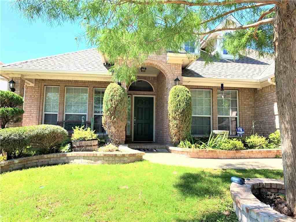 2808 Fossil Run Blvd - Photo 2 of 26