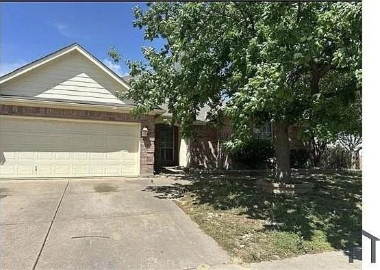 4400 Southbend Dr - Photo 2 of 17