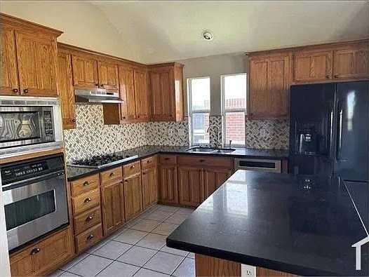 4400 Southbend Dr - Photo 5 of 17