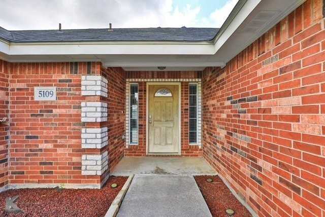 5109 Many Waters Dr - Photo 5 of 37