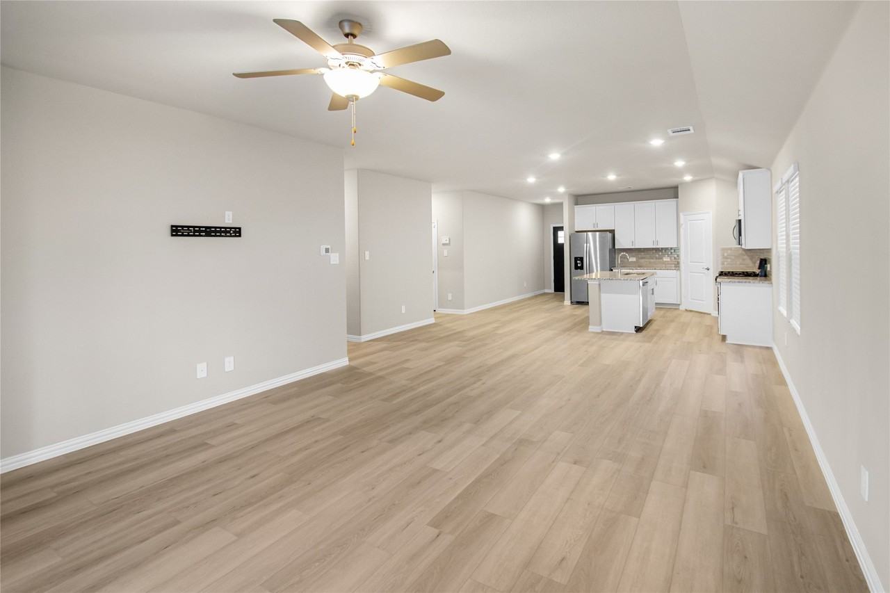 614 Martell Rd - Photo 6 of 21